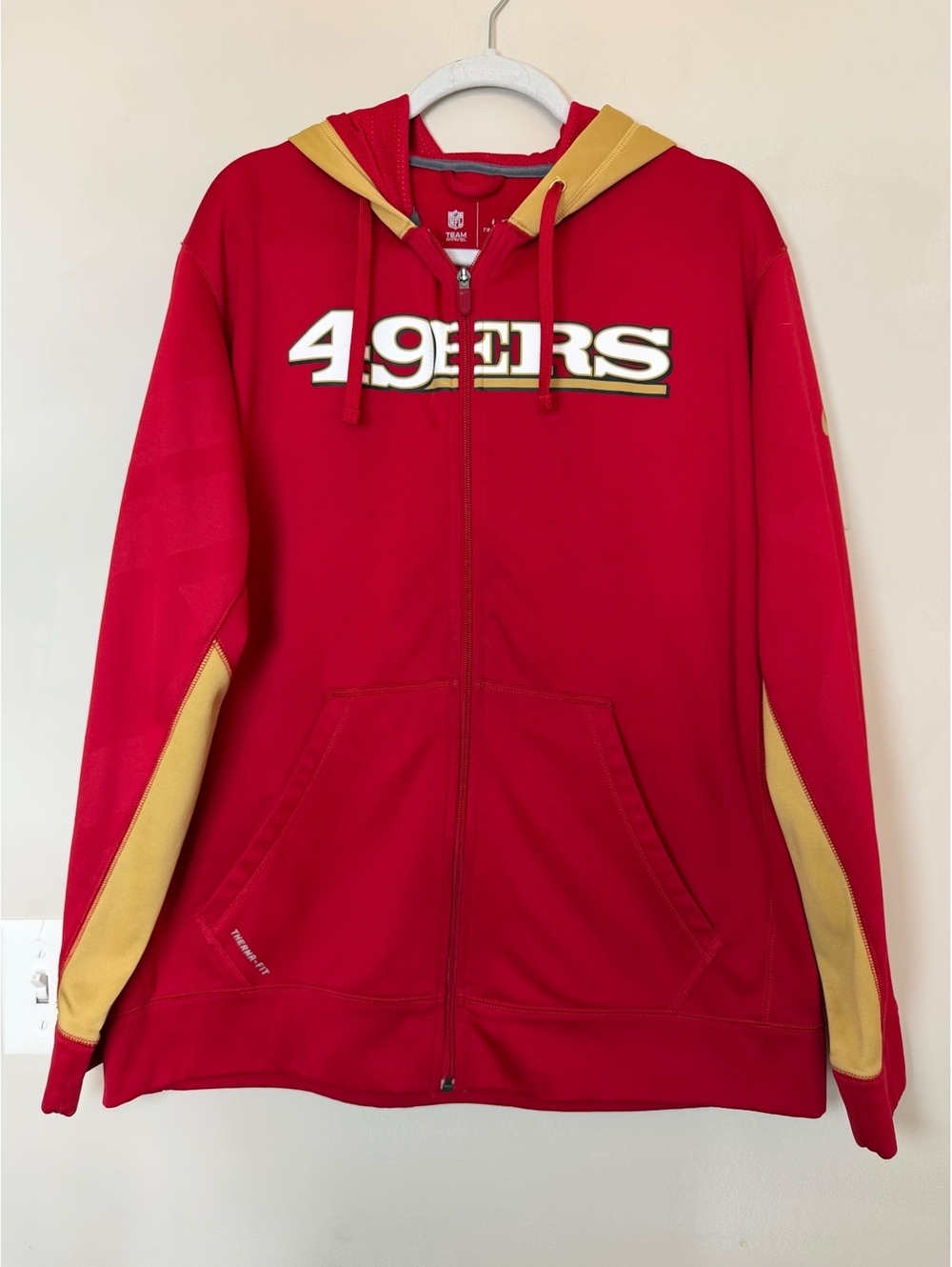 San Francisco 49ers Nike Therma-Fit Red and Gold Full-Zip Hoodie. Size XL